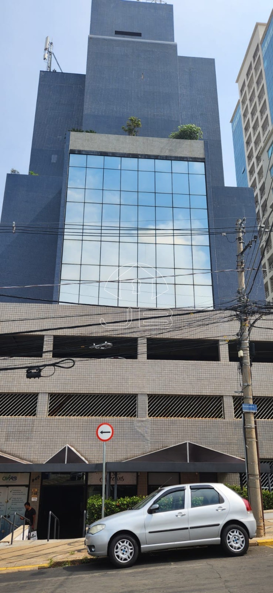 Sala para aluguel, bairro Cambuí, cidade Campinas. São Paulo.
