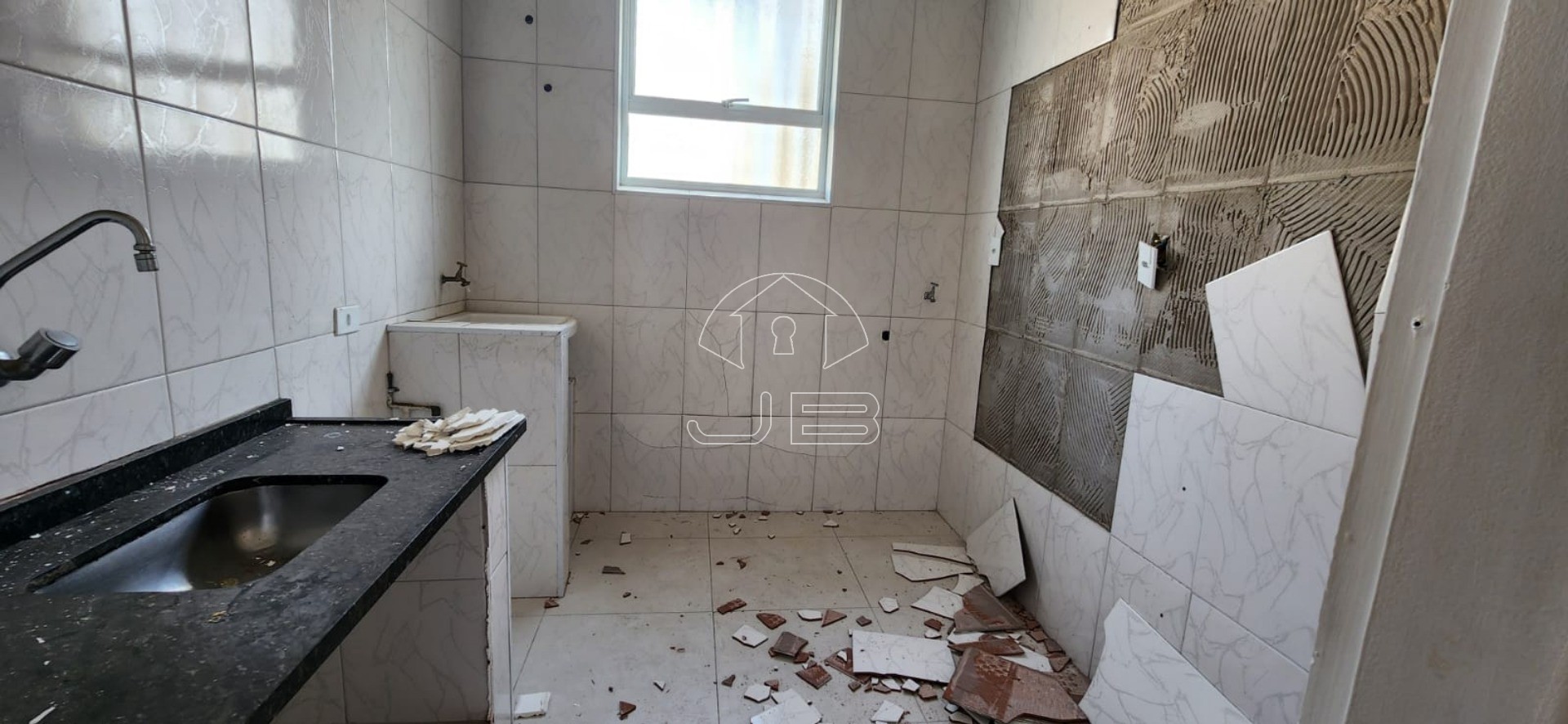 VENDE APARTAMENTO CENTRO CAMPINAS, SÃO PAULO.