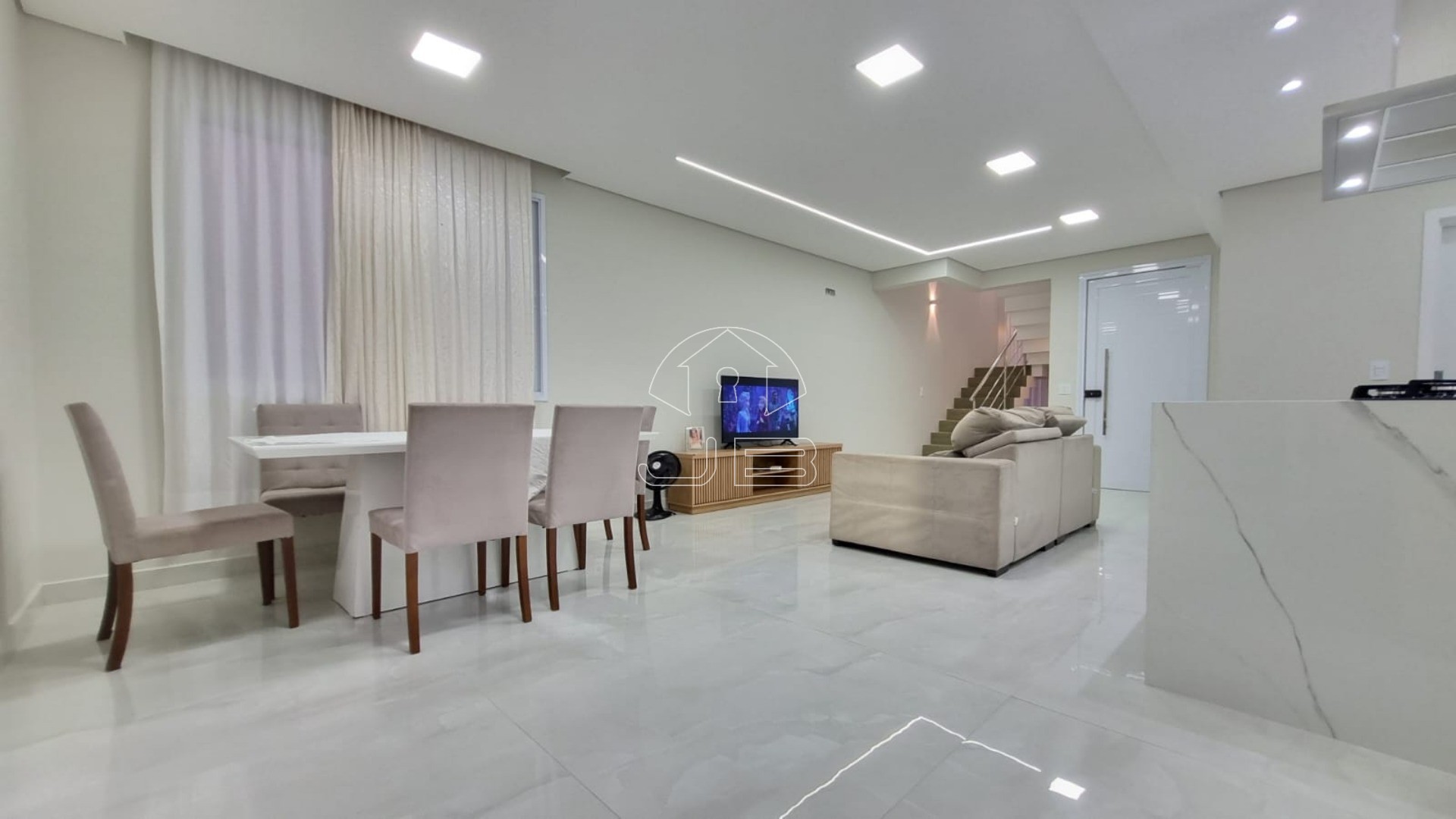 Casa sobrado a venda, Condomínio Monterrey, Cidade Monte Mor São Paulo.