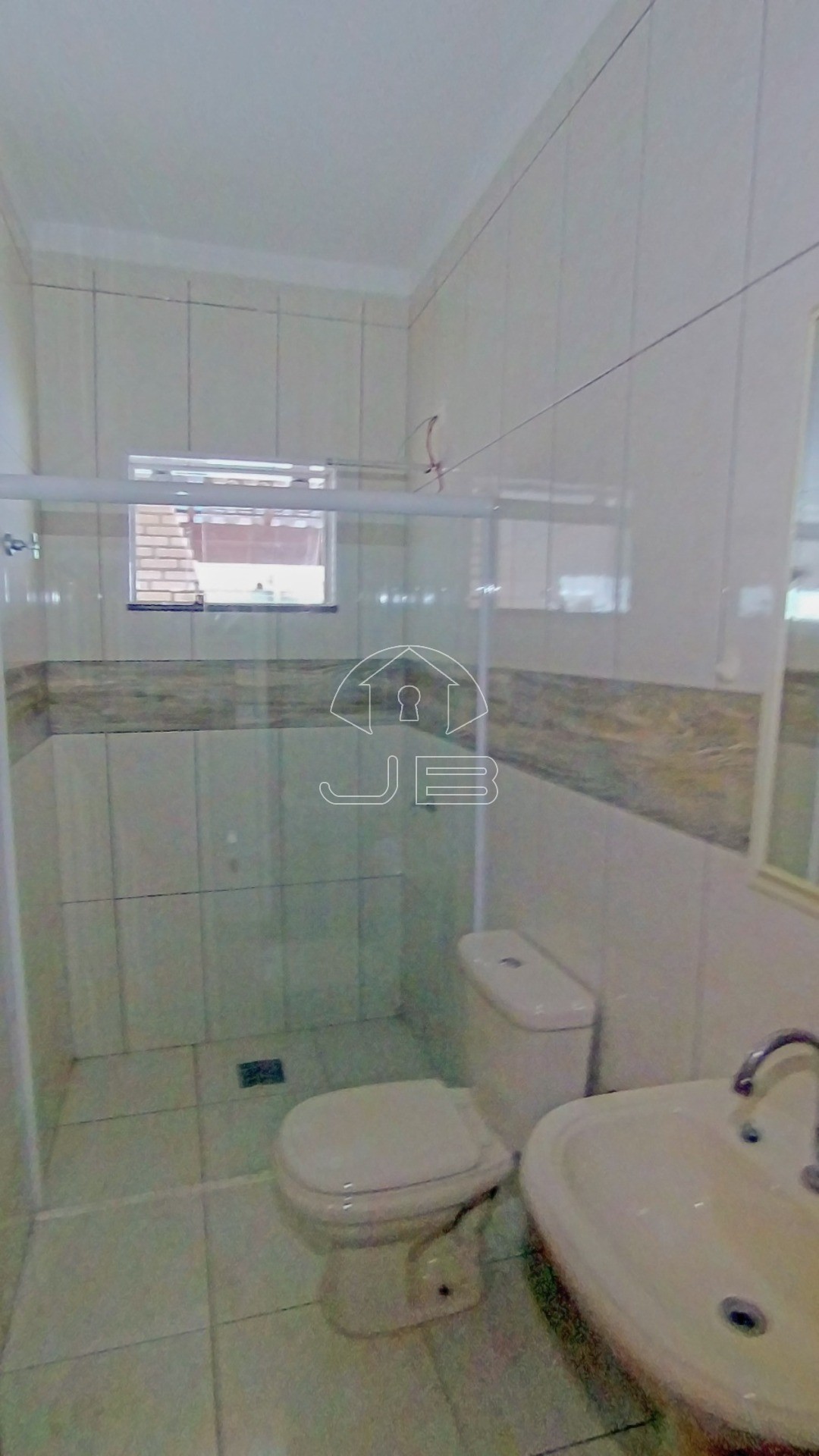 Casa à venda em Americana-SP, Jardim Brasília: 3 quartos, 1 suíte, 2 salas, 3 banheiros, 4 vagas, 150m²! Venha conferir!