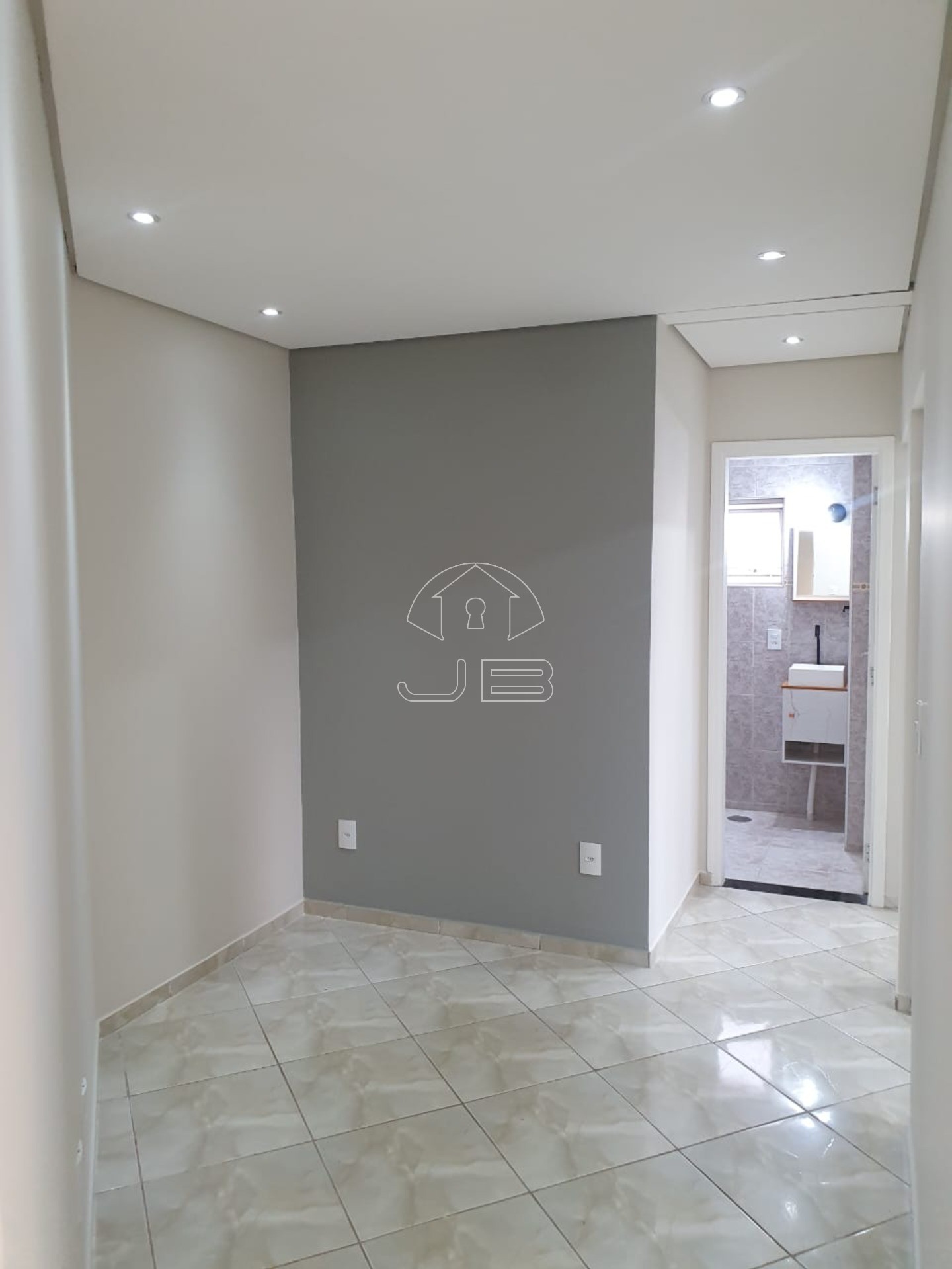 Apartamento à venda em Hortolândia-SP, Jardim Santa Esmeralda: 2 quartos, 1 sala, 1 banheiro, 1 vaga de garagem, 64m² de área.