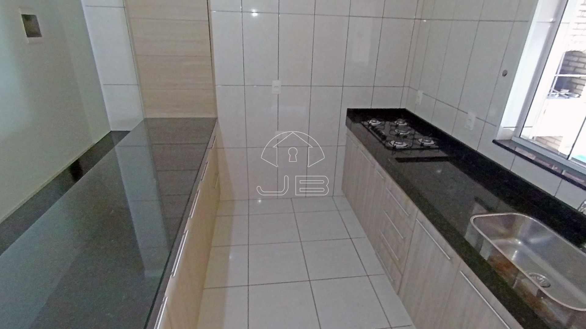 Casa à venda em Americana-SP, Jardim Brasília: 3 quartos, 1 suíte, 2 salas, 3 banheiros, 4 vagas, 150m²! Venha conferir!