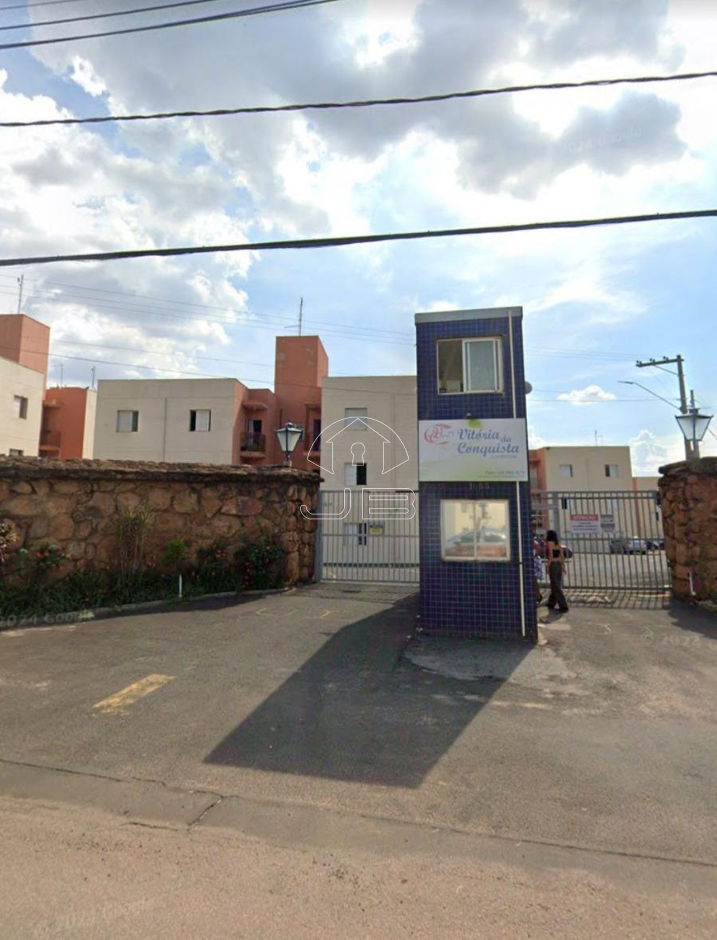 Apartamento à venda em Sumaré-SP, Parque Yolanda (Nova Veneza) - 2 quartos, 1 sala, 1 banheiro, 3 vagas de garagem - 65m².