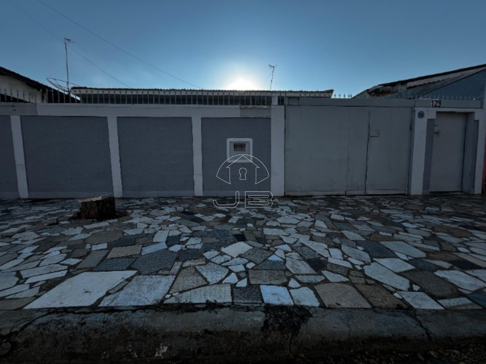 Casa com edícula a venda no Jardim Campineiro em Campinas/SP