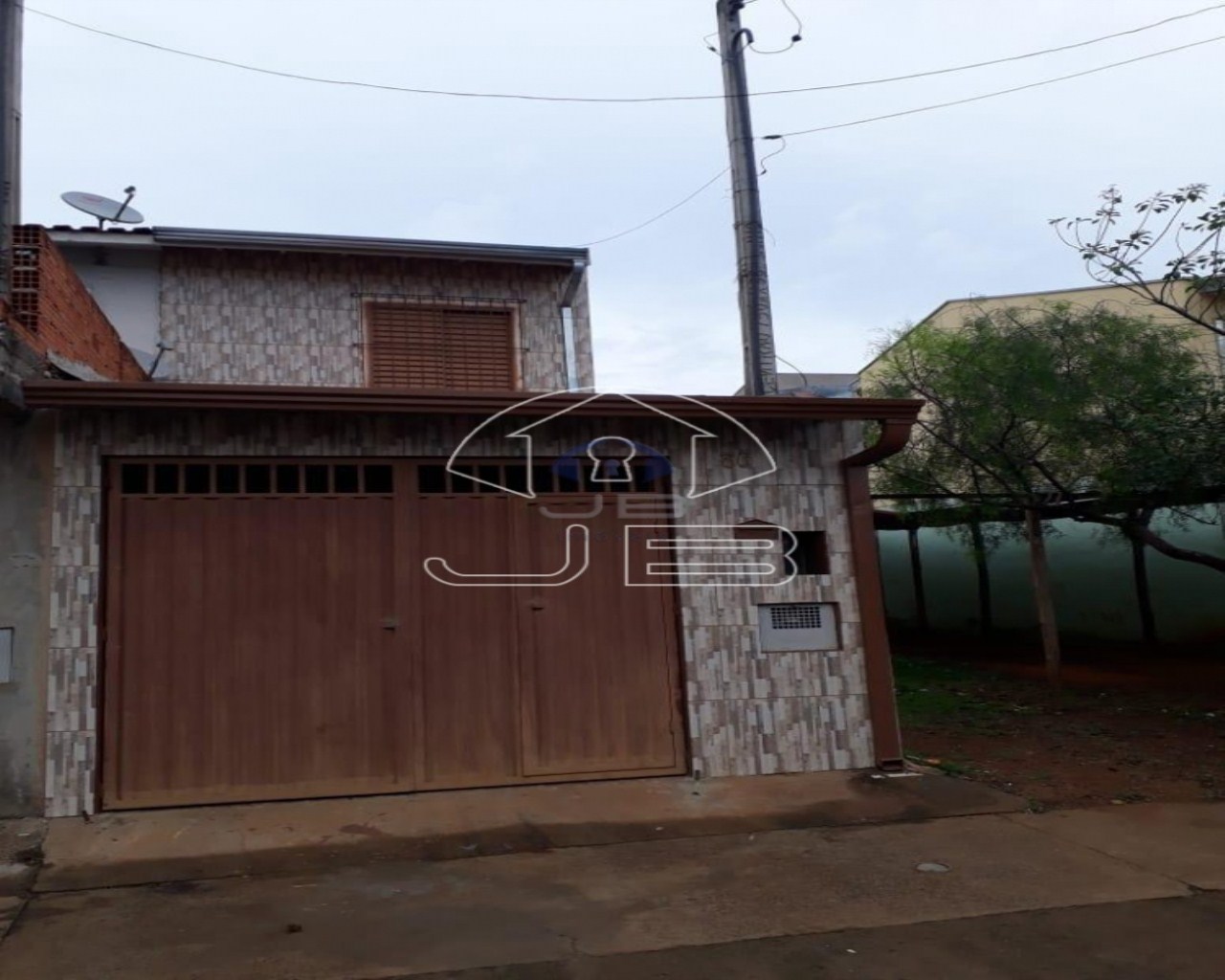 Casa a venda no Bairro Vila San Martin, Campinas-SP.