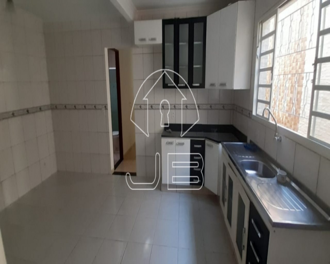 Excelente oportunidade de adquirir sua casa dos sonhos em Campinas-SP, no Conjunto Habitacional Vila Réggio! 3 quartos, 56,49 m² de área.