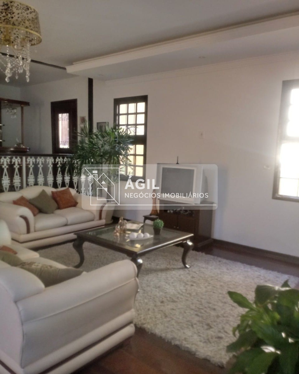 Sobrado no Vista Verde- Região Leste de São José dos Campos TE.260m² AC.400m²