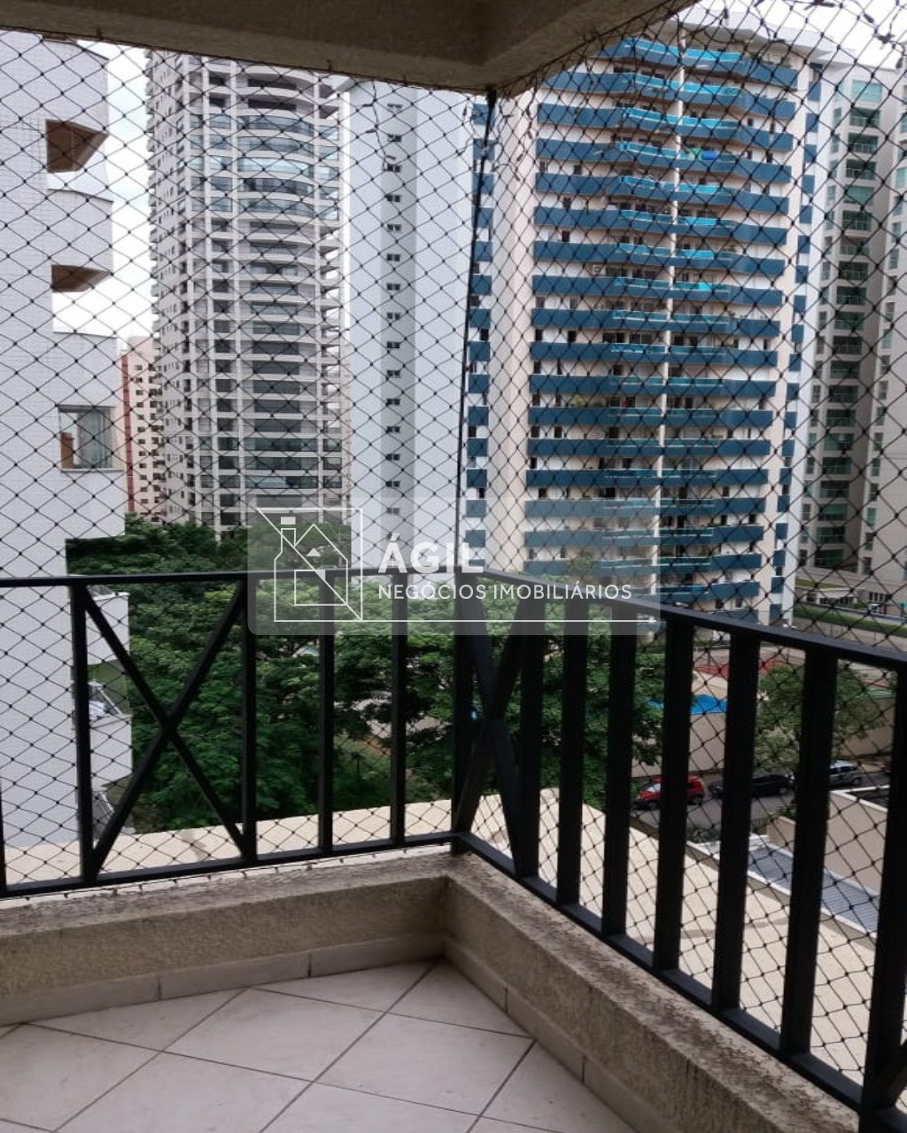 Venda Apartamento de 152m² com 3 dormitórios e suíte no Jardim Aquarius - São José dos Campos/SP