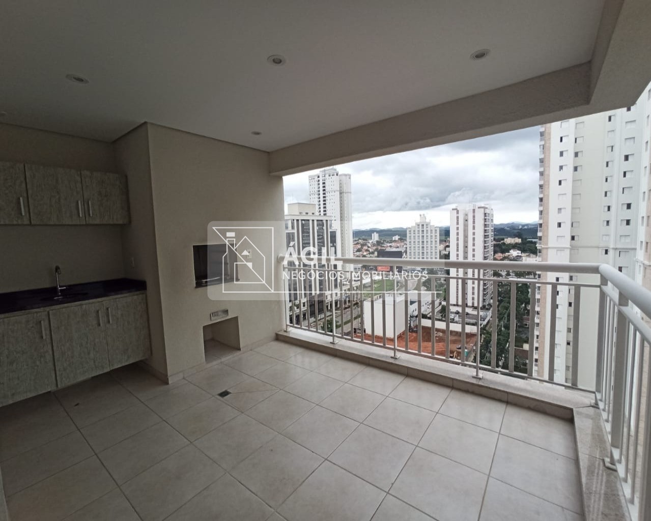 Apartamento no Portal da Vila - JARDIM AQUARIS - Sao Jose dos Campos