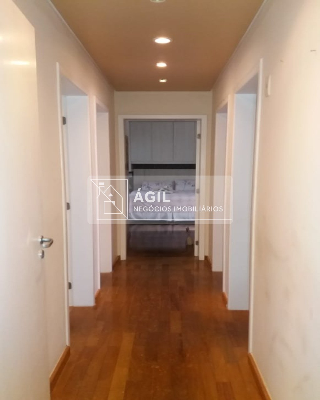 Venda Apartamento de 152m² com 3 dormitórios e suíte no Jardim Aquarius - São José dos Campos/SP