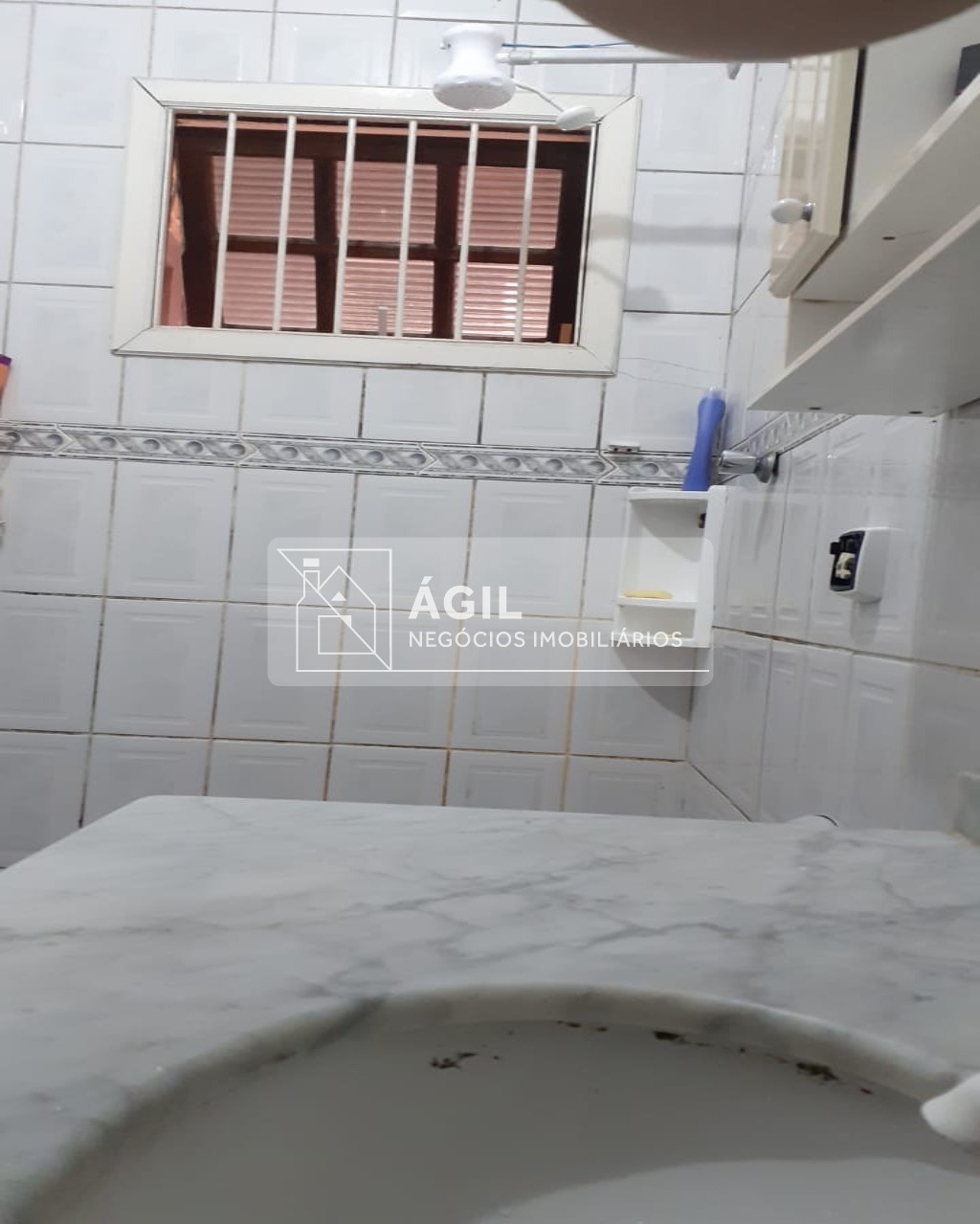 Venda casa térrea com 4 dormitórios, sendo 1 suíte - jacareí