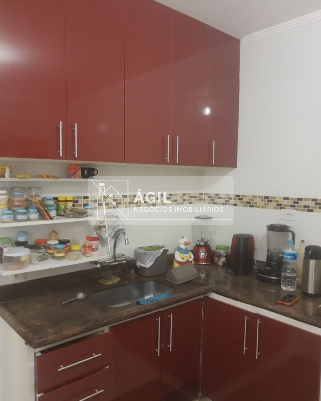 Casa a Venda de 3 dormitórios no vale dos Pinheiros local privilegiado no Esplanada, São José dos Campos/SP