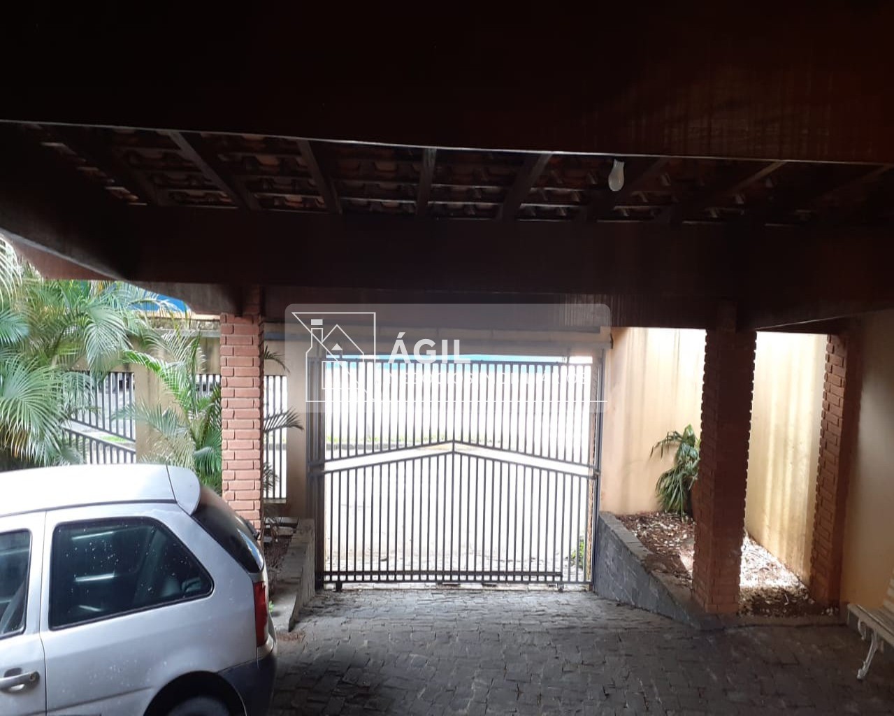 Venda casa térrea com 4 dormitórios, sendo 1 suíte - jacareí
