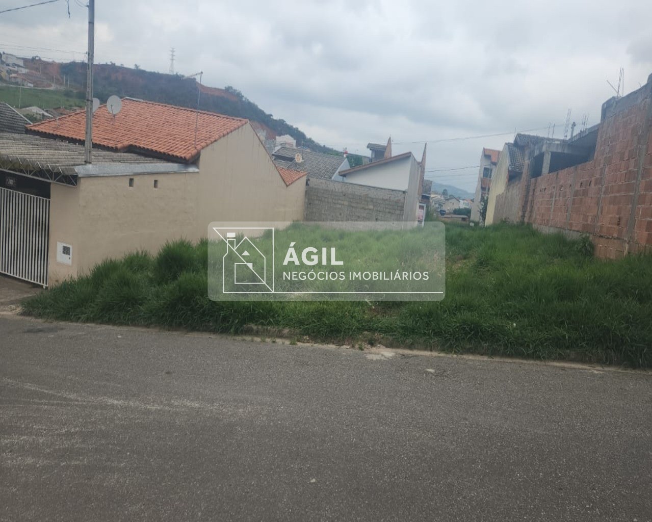 Lote residencial liberado para construir, no Jardim Santa Julia São José dos Campos SP