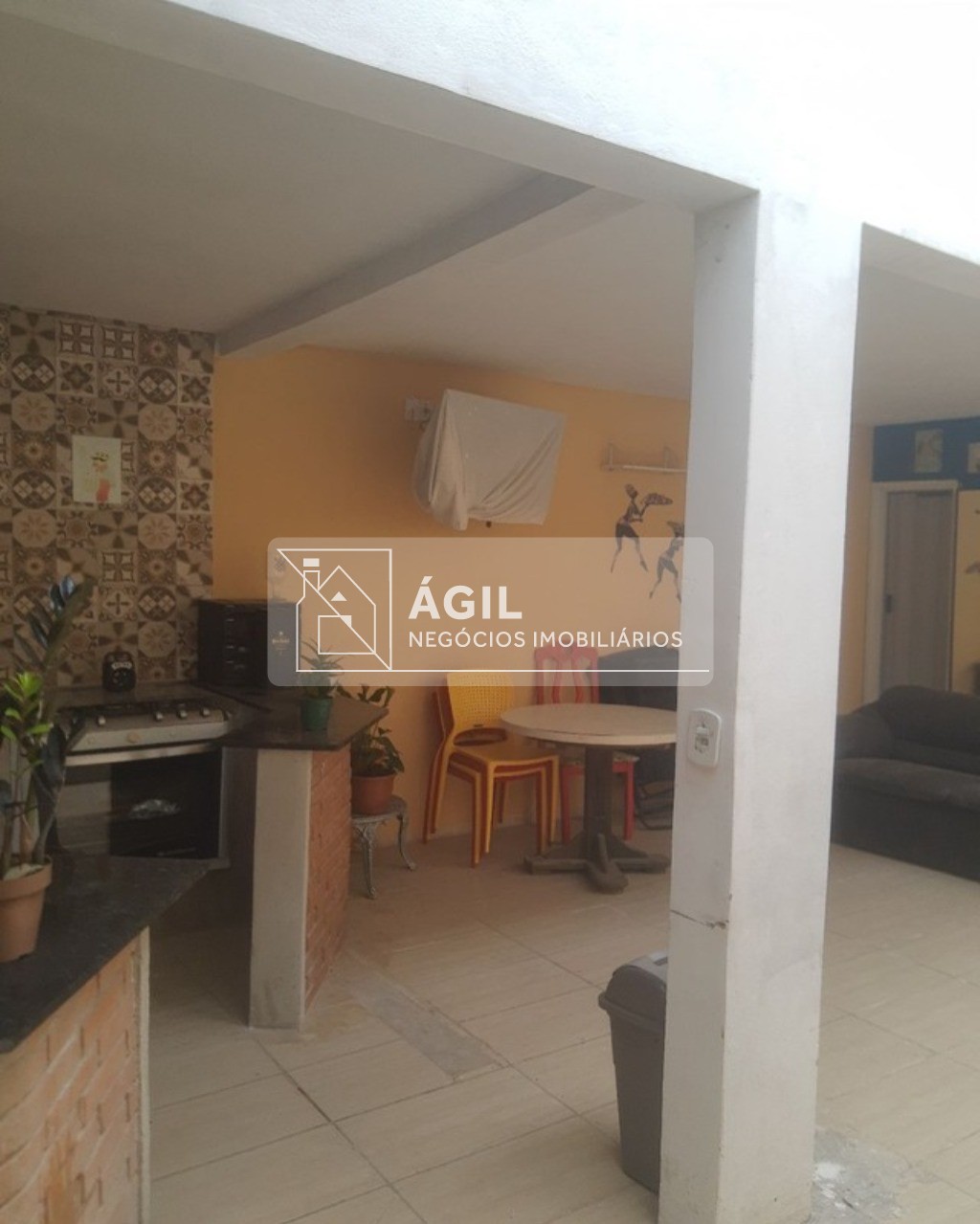Casa a Venda de 3 dormitórios no vale dos Pinheiros local privilegiado no Esplanada, São José dos Campos/SP