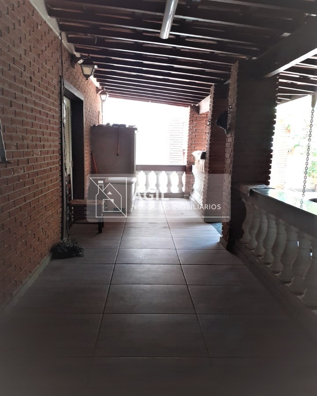 Venda casa térrea com 4 dormitórios, sendo 1 suíte - jacareí