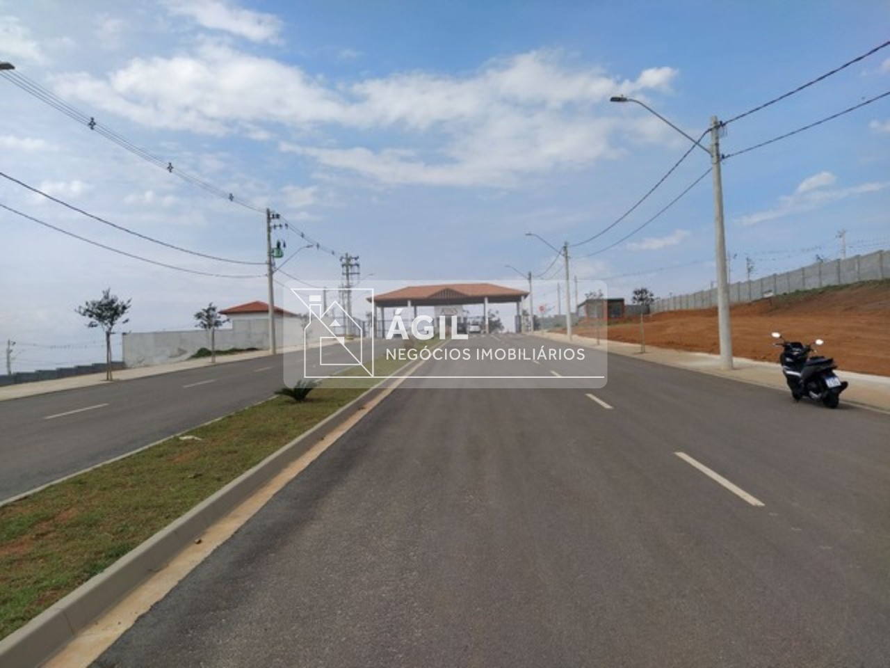 Terreno a venda Comercial 250m² Condomínio Terras Altas Caçapava