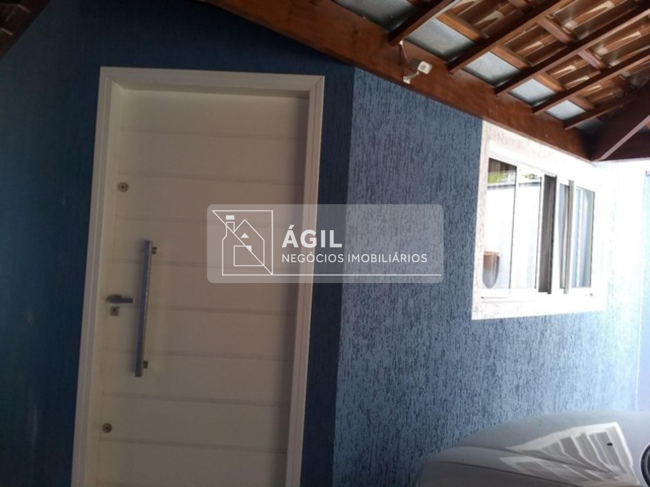 Venda Casa térrea com 3 dormitórios e suíte no Loteamento Villa Branca - Jacareí - SP