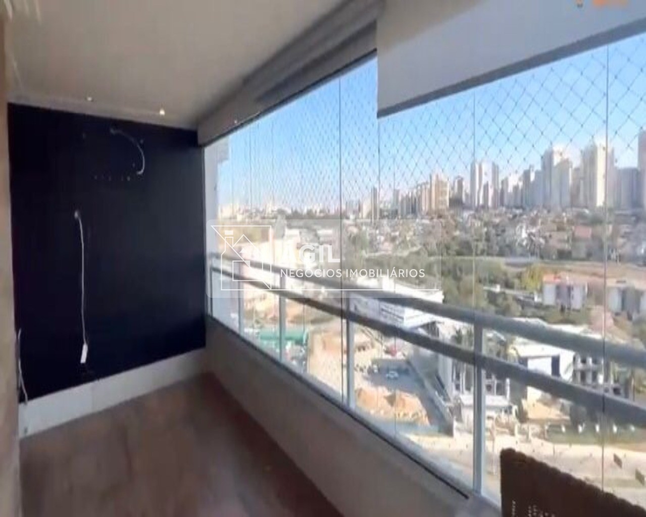 Apartamento residencial para Locação Vila Ema, São José dos Campos 3 dormitórios sendo 1 suíte, 2 salas, 3 banheiros, 2 vagas 147,00 m² útil, 147,00 m