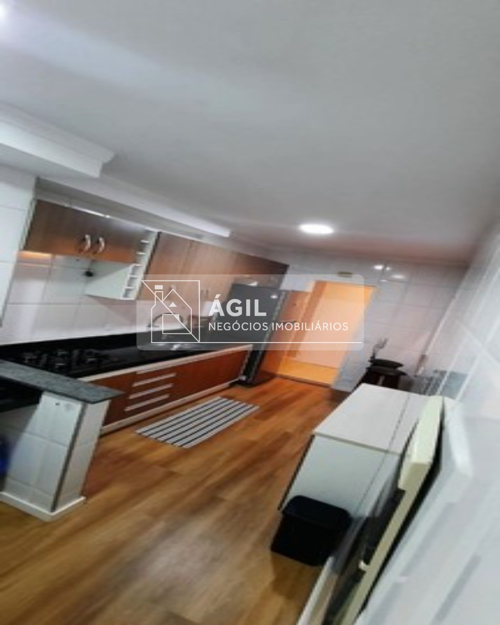 Apartamento - Vila Tesouro - Solar Dos Ipes - 70m² - 2 Dormitórios. 1 Suite