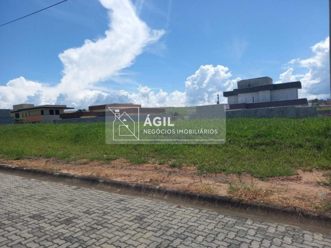 Terreno a Venda - Caçapava - Residencial Ecopark Bourbon - 540 m²