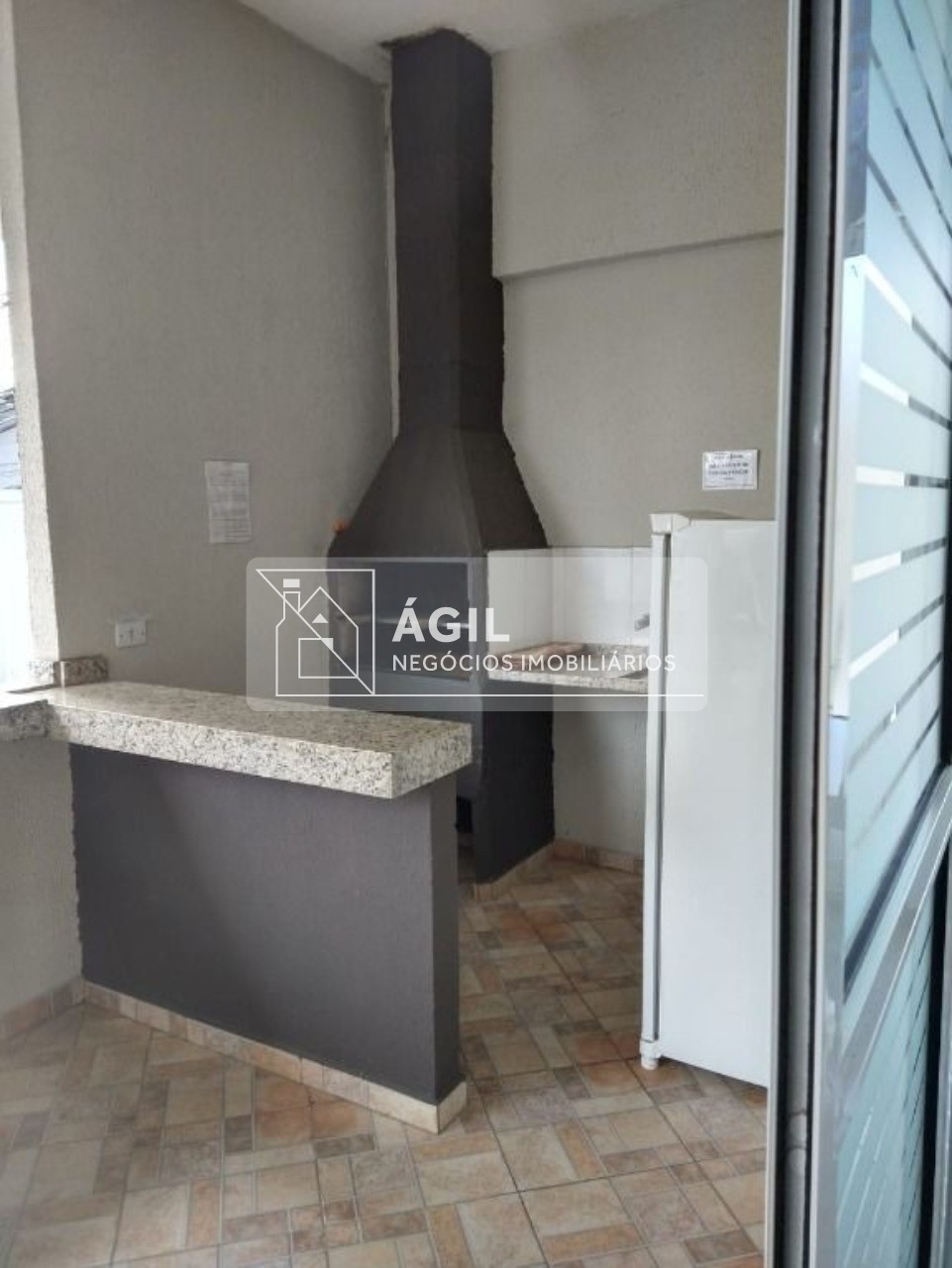 Vendo- Vende-se Apartamento 02 dormitórios Edifício Vilma, Próximo ao Centro da Juventude, São José dos Campos, Jardim América, Avenida Bacabal