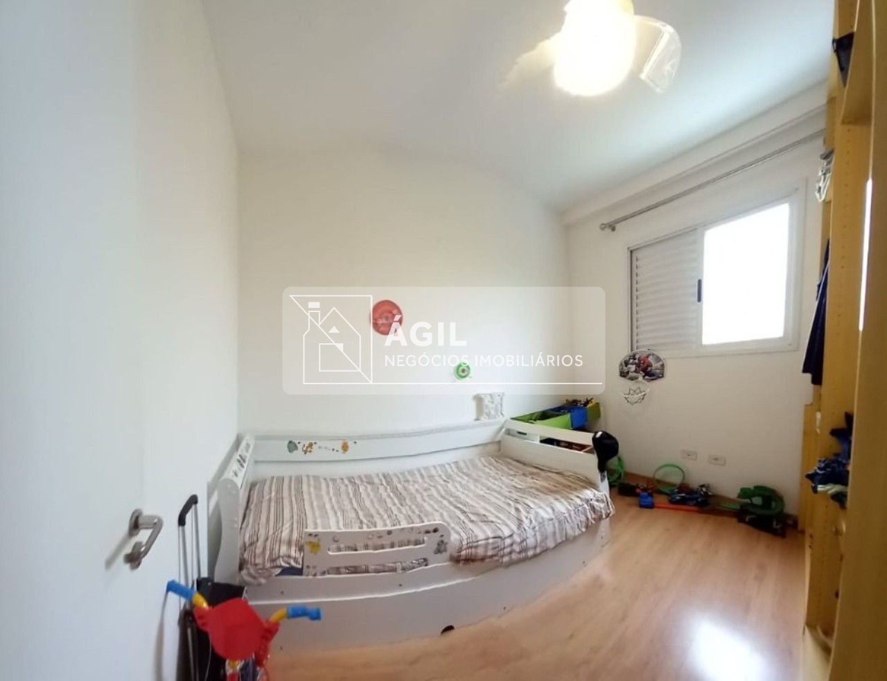 Vendo- Vende-se Apartamento 02 dormitórios Edifício Vilma, Próximo ao Centro da Juventude, São José dos Campos, Jardim América, Avenida Bacabal