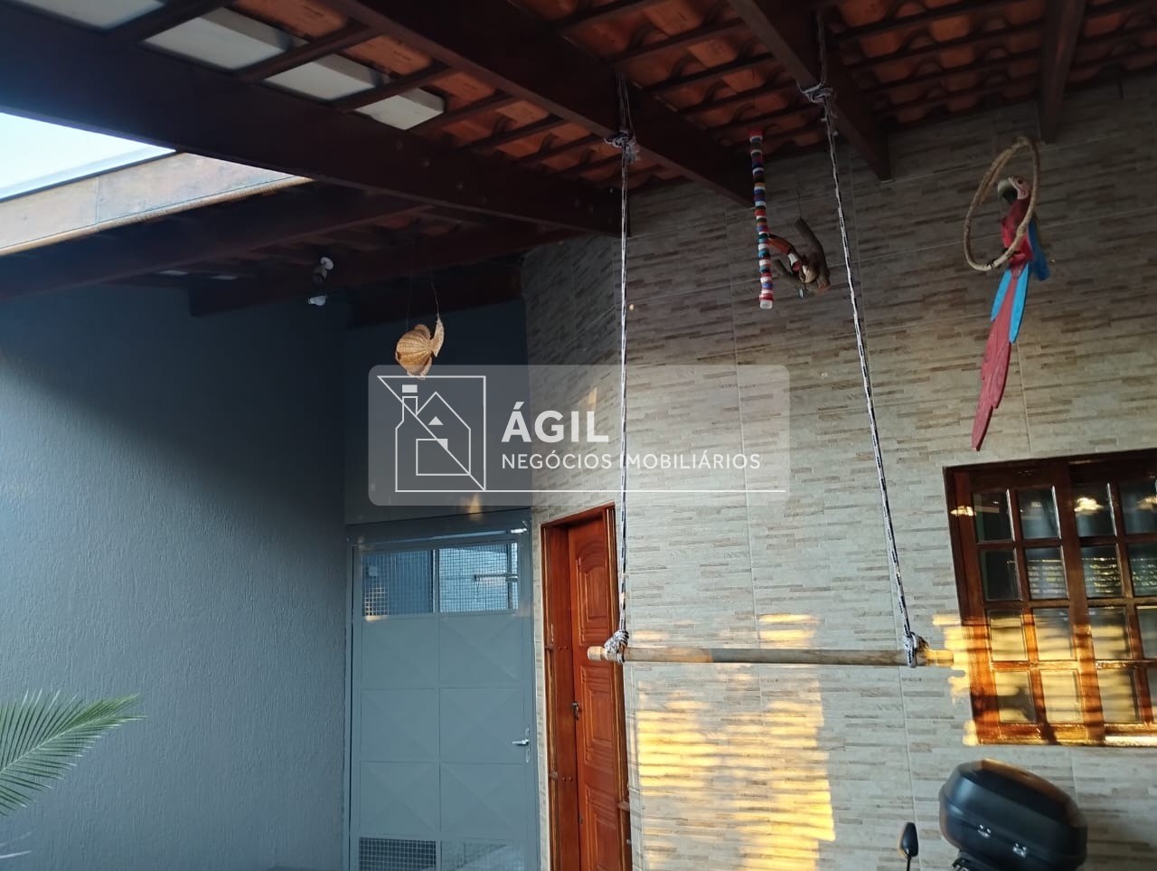 Casa a venda com 3 Dormitórios com edícula no (Vitória Vale) Parque Res. Santo André Caçapava