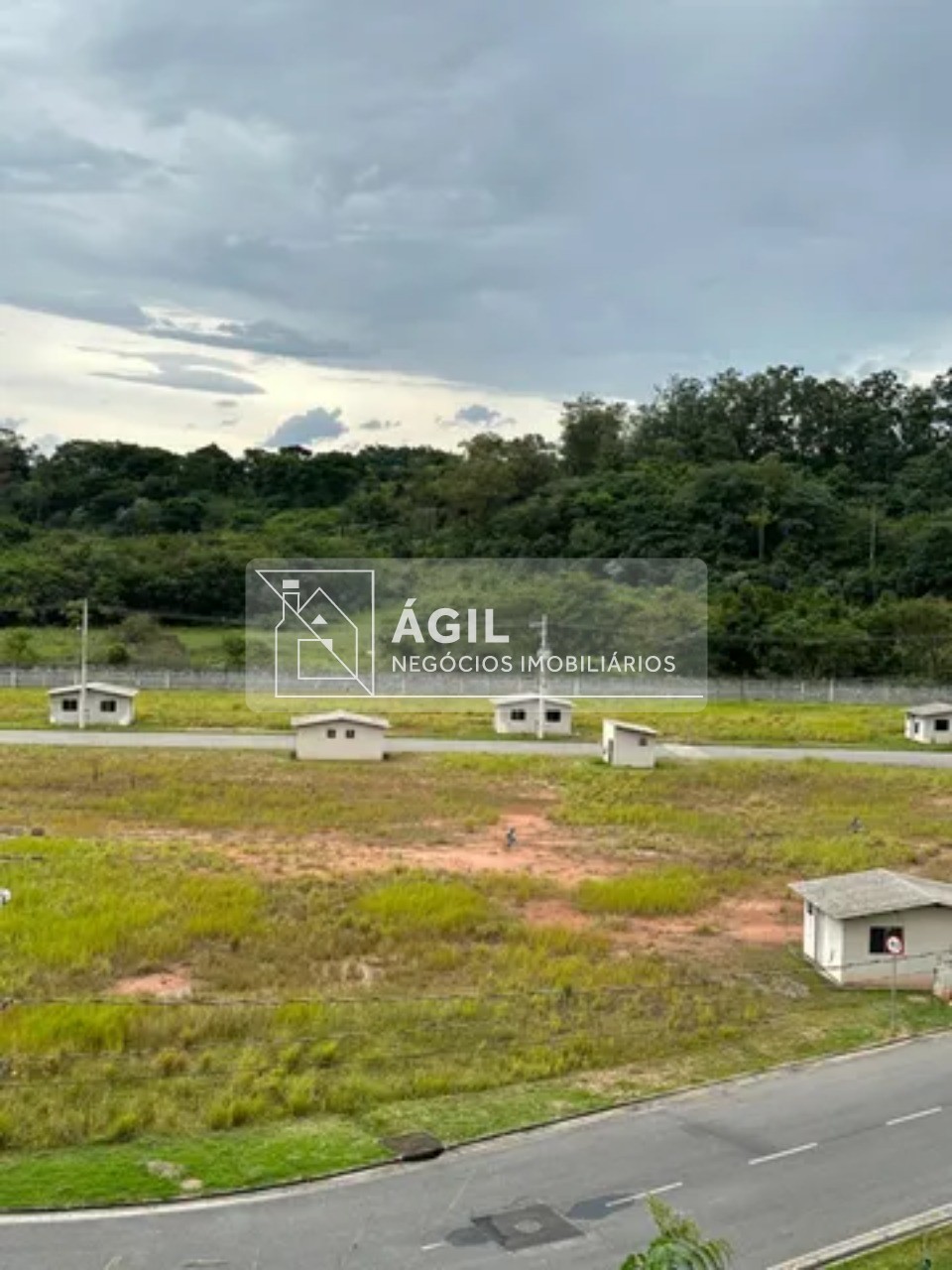 Terreno para venda - Multiplus Eldorado Condomínio Industrial - Jacareí - SP