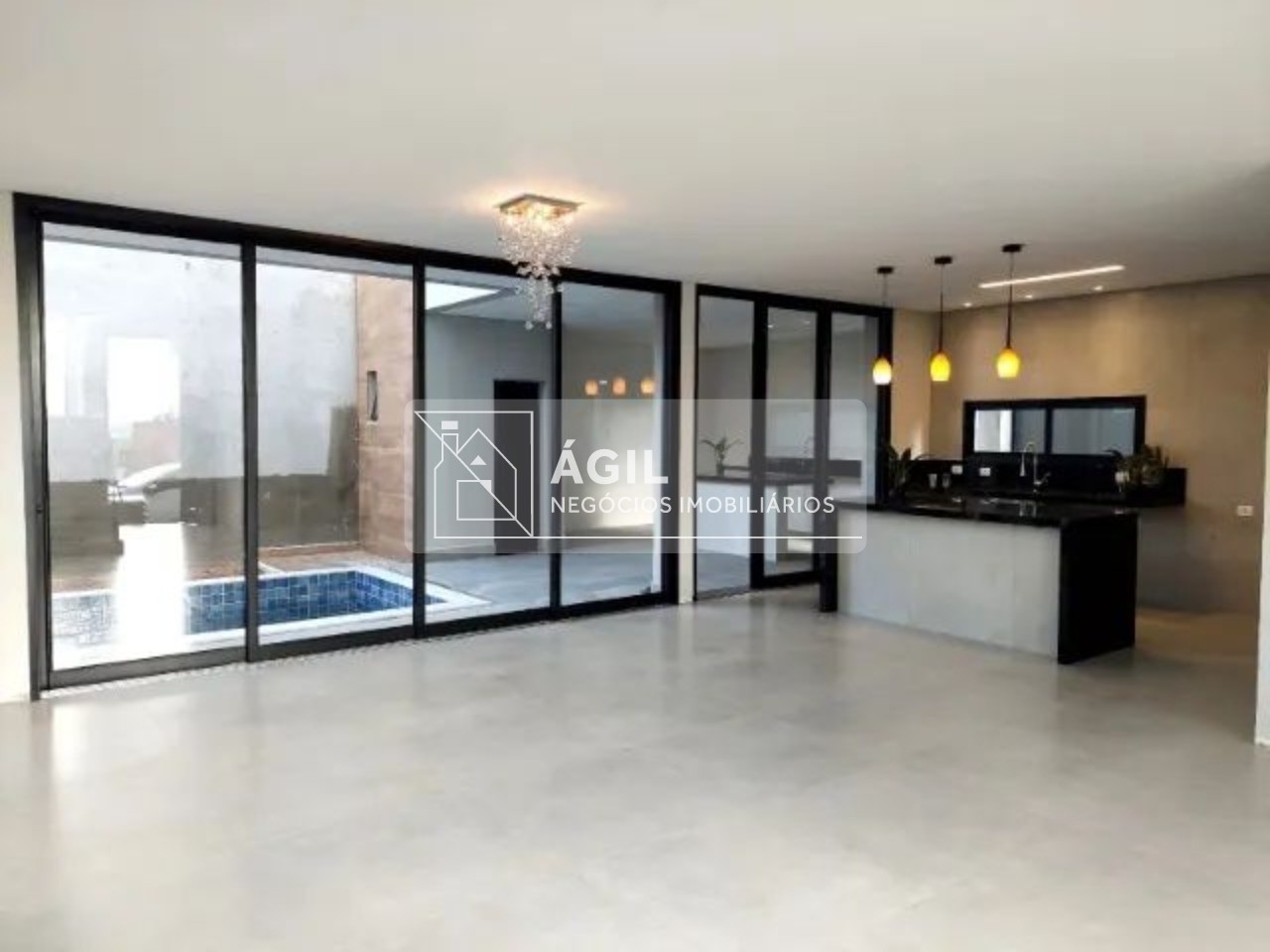 Linda casa sobrado a venda - Condomínio Reserva Aruanã - São José dos Campos - SP