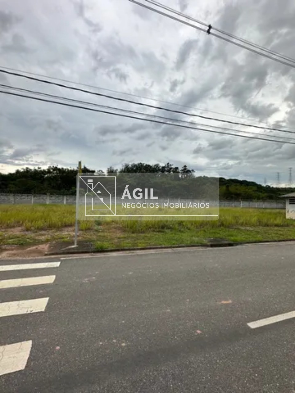 Terreno para venda - Multiplus Eldorado Condomínio Industrial - Jacareí - SP