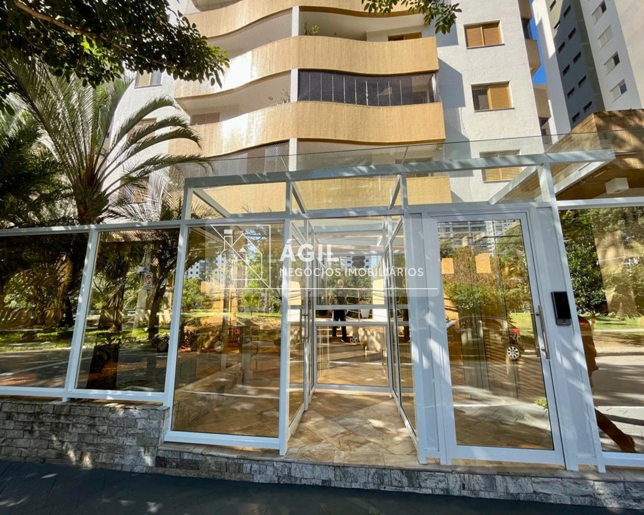 Apartamento a Venda - Jardim Aquarius - Residencial Solar dos Girassóis - 111m² - 3 Dormitórios.