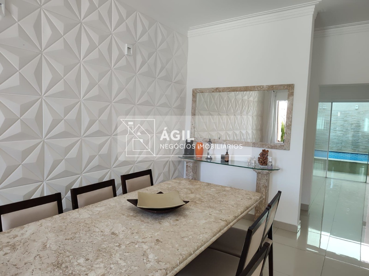 Vendo- casa - jardim uirá - 150,00m² - 3 dormitórios- 3 suit
