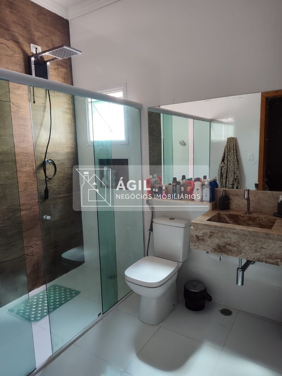 VENDO- Casa - Jardim Uirá - 150,00m² - 3 Dormitórios- 3 Suites - Piscina -Condominio Bell Park