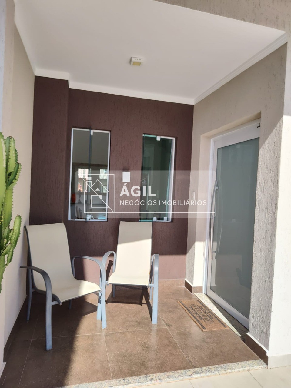 Vendo- casa - jardim uirá - 150,00m² - 3 dormitórios- 3 suit