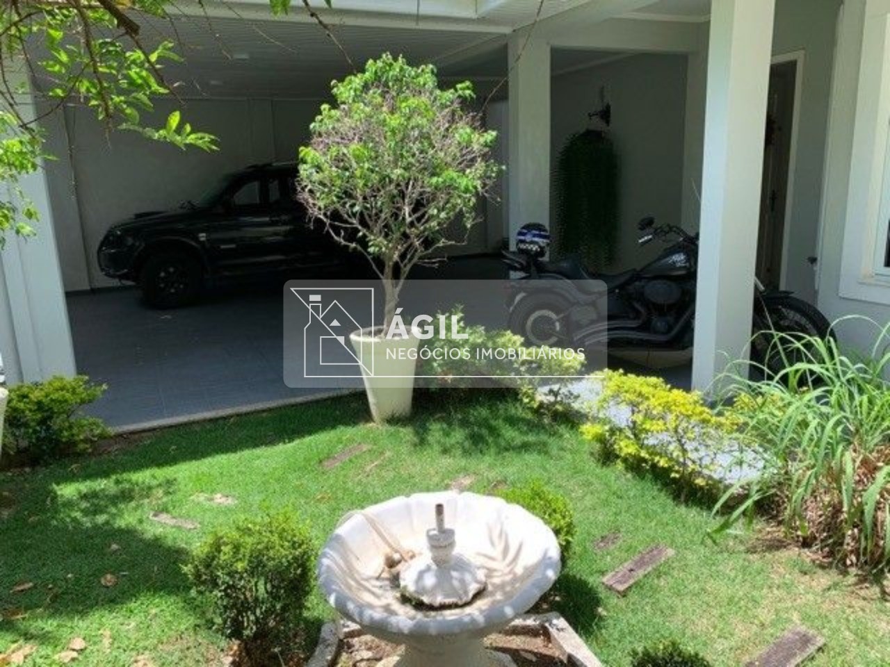 Casa a venda /Sobrado Esplanada II com 300 m² Com Edícula