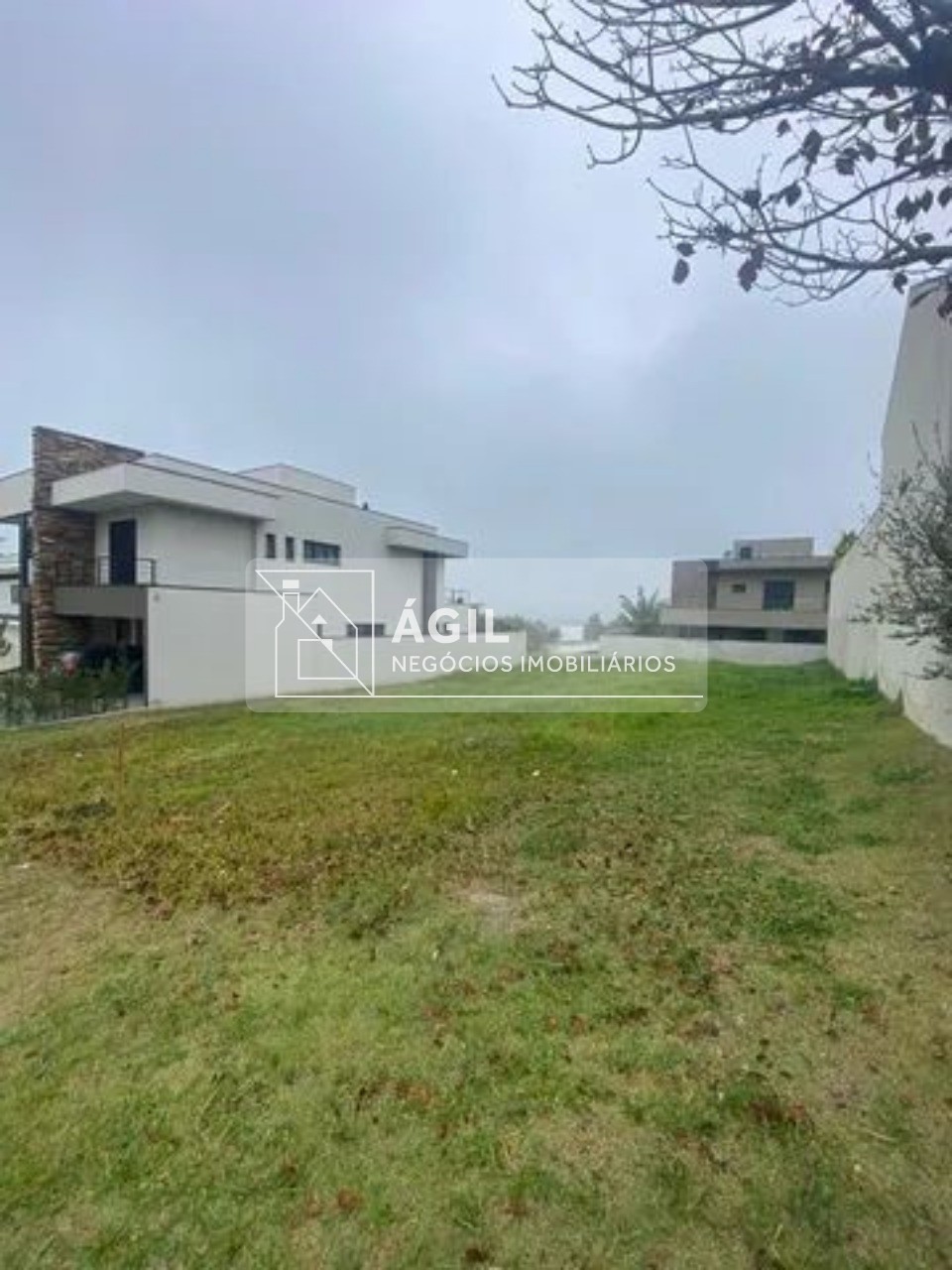 VENDE-SE Urbanova, terrenos, condomínio fechado, casas de alto padrão