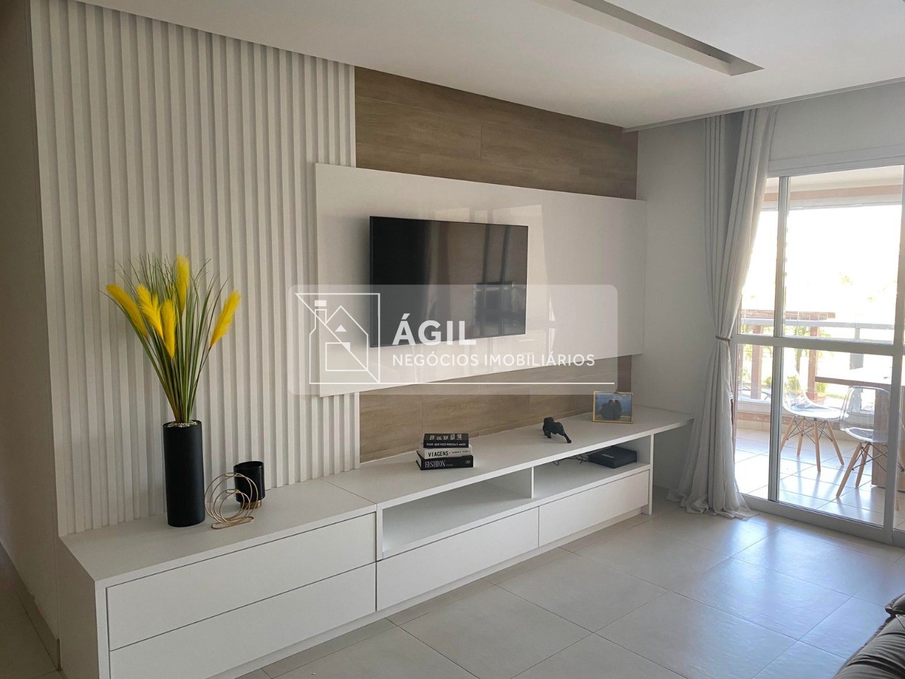 Vende-se Apartamento de 115 m² no Edifício Panorama Vila ema - São José dos Campos