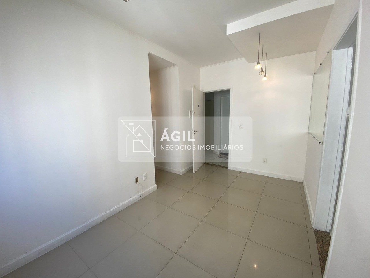 Aluga-se apartamento no max clube no jardim ismênia - são jo