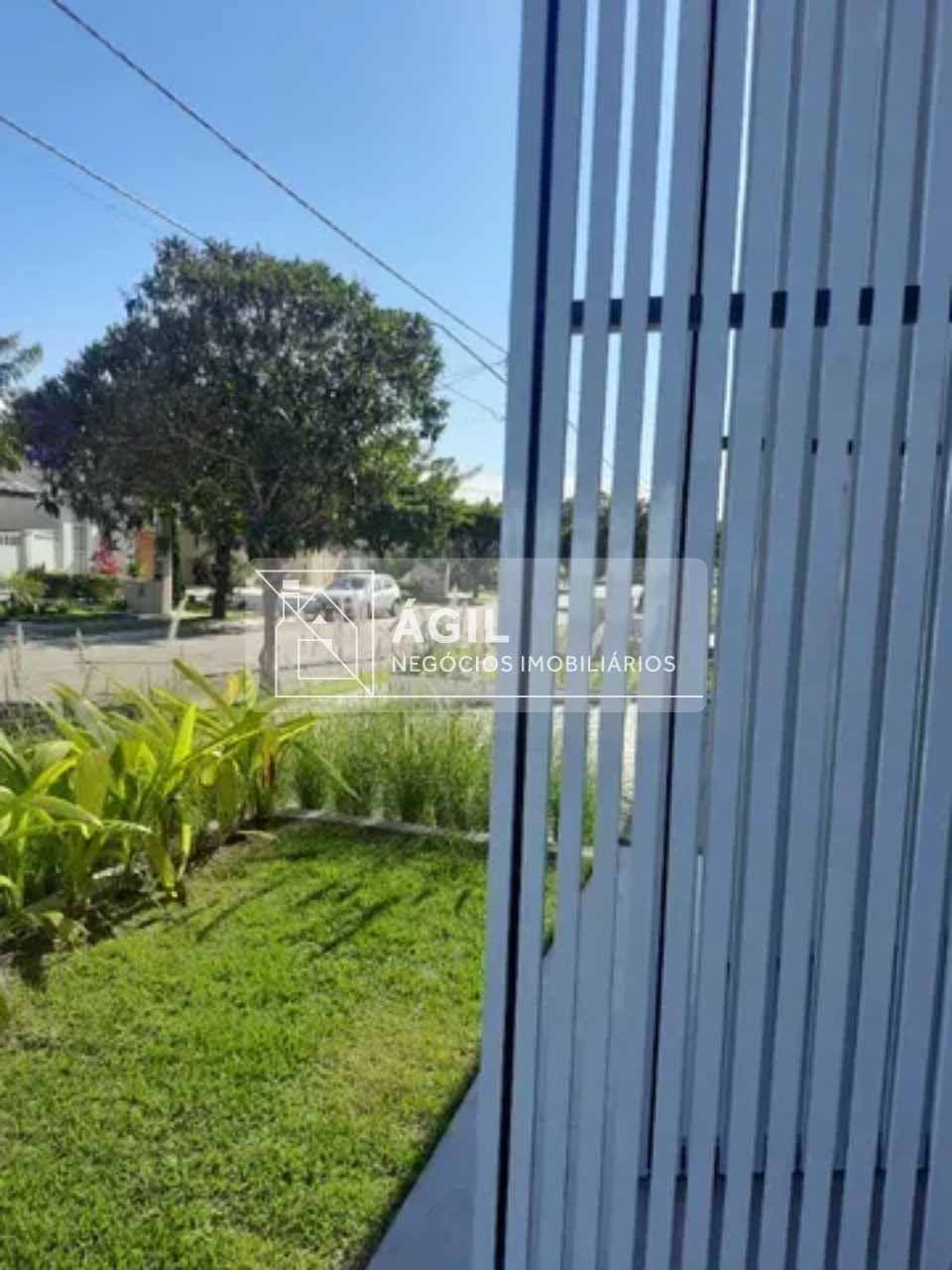 Casa térrea a venda com arquitetura contemporânea e diferenciada - Verdes Vales - Taubaté - SP. Planta da casa otimizada, que apresenta dormitórios m