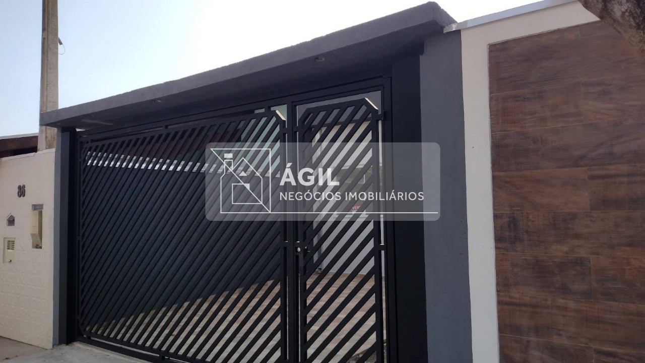 VENDE-SE - Vendo casa de 3 dormitórios no Santa Paula - Jacareí/SP
