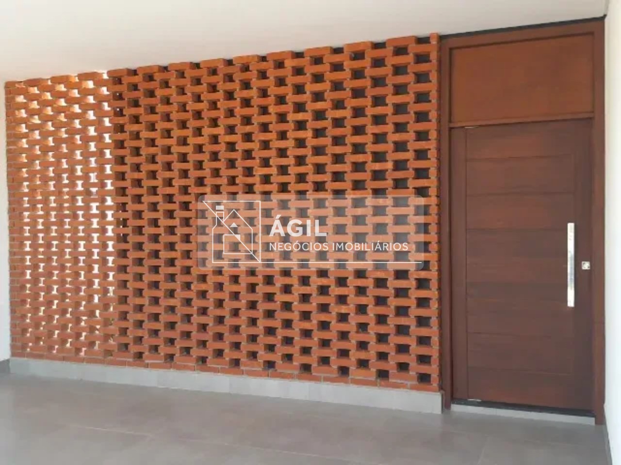 Casa térrea a venda com arquitetura contemporânea e diferenciada - Verdes Vales - Taubaté - SP. Planta da casa otimizada, que apresenta dormitórios m