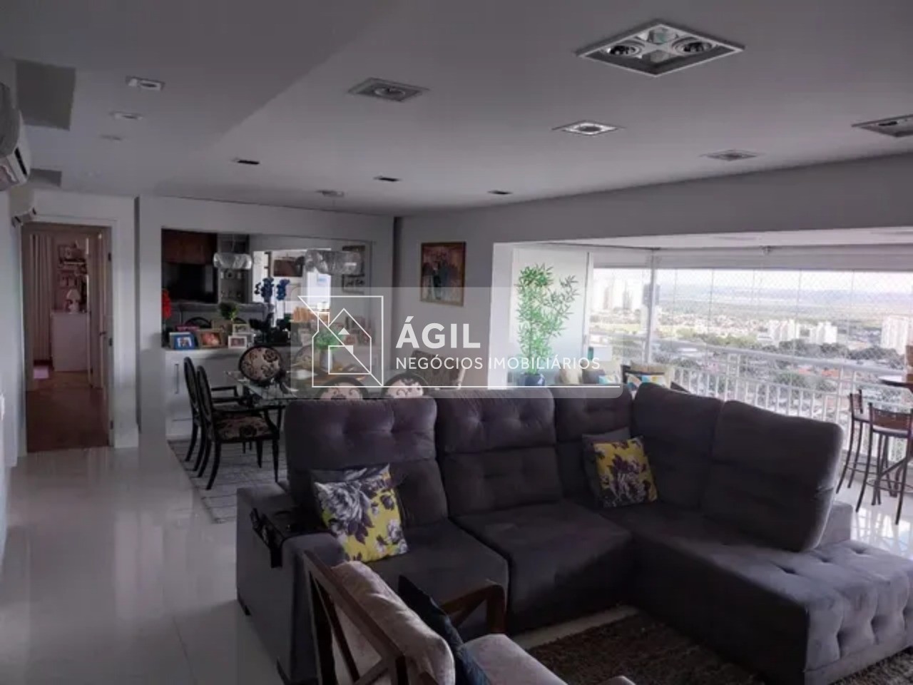 Excelente apartamento à venda no Edifício Esplanada Life Club - São José dos Campos - SP 167m² de área privativa