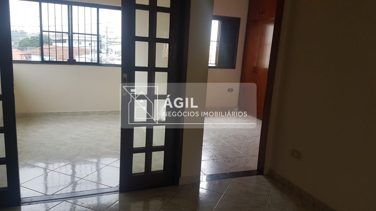 Casa Residencial e Comercial a venda a venda no Jardim Uira