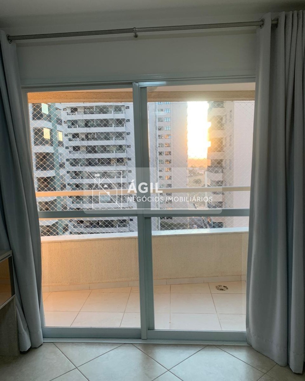 Apartamento a venda no edificio new life tower, Jardim Aquarius