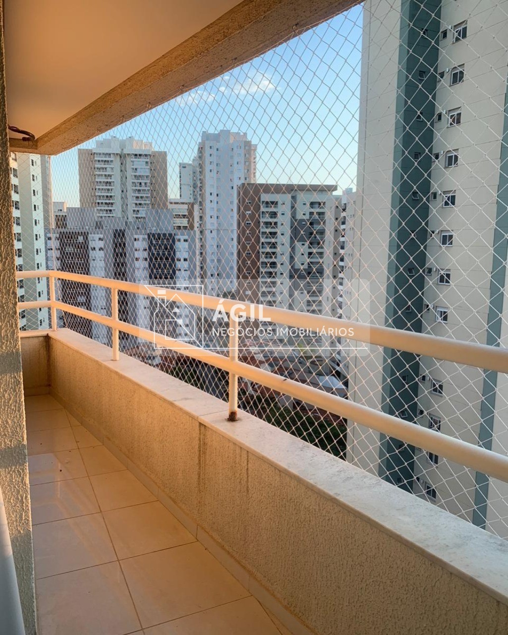 Apartamento a venda no edificio new life tower, Jardim Aquarius