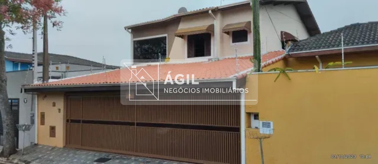 Vende-se Casa Sobrado no Loteamento Villa Branca - Jacareí