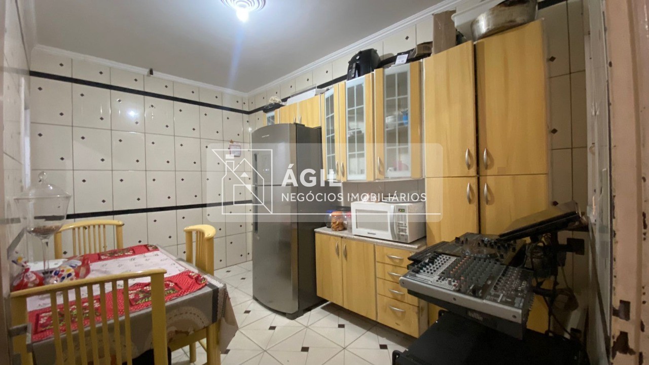 Vende-se Casa Térrea na Cidade Morumbi - São José dos Campos
