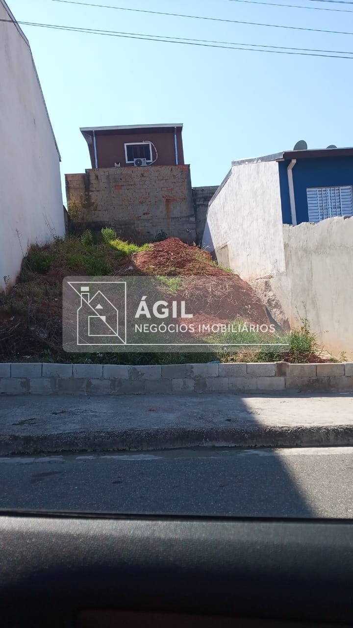 Terreno 140 m² no Bairro Santa Júlia - São José dos Campos - SP