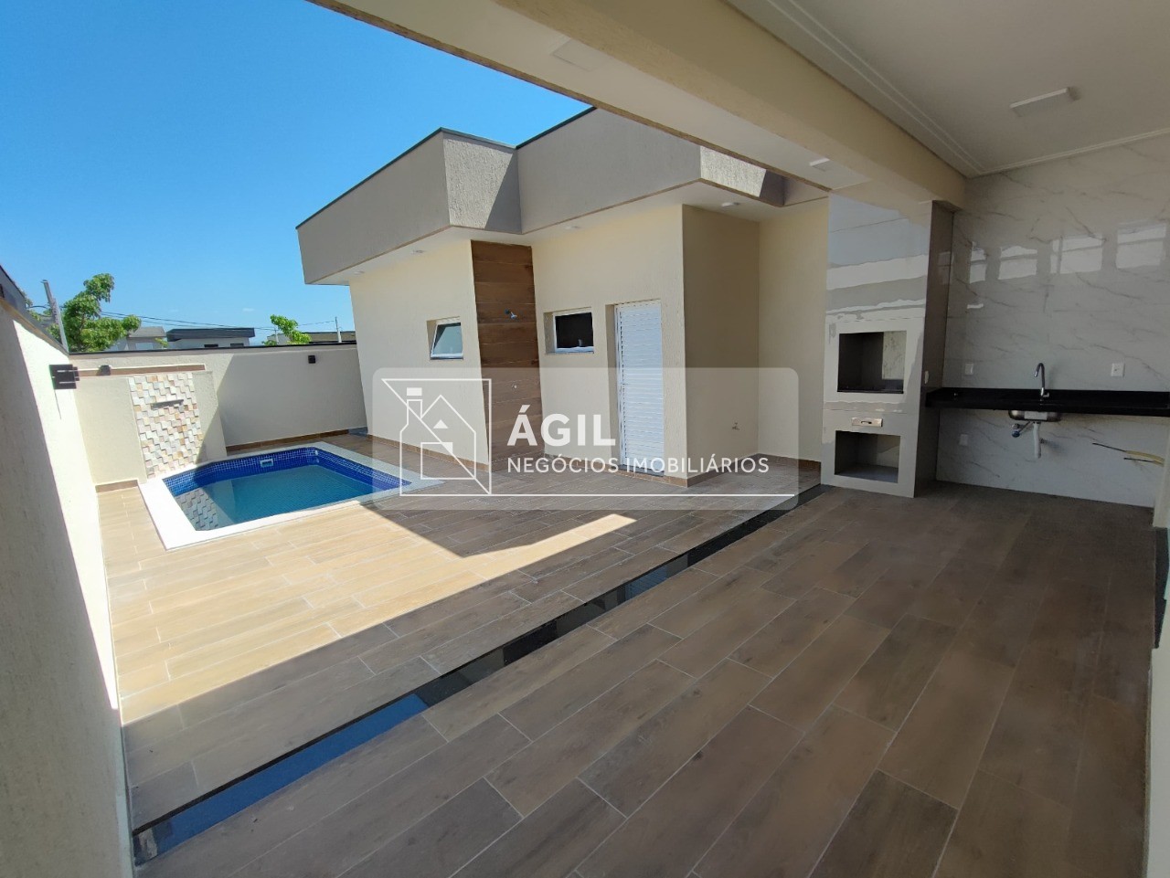 Casa 3 Dormitórios 1 Suíte no Condomínio Terras do Vale - Caçapav